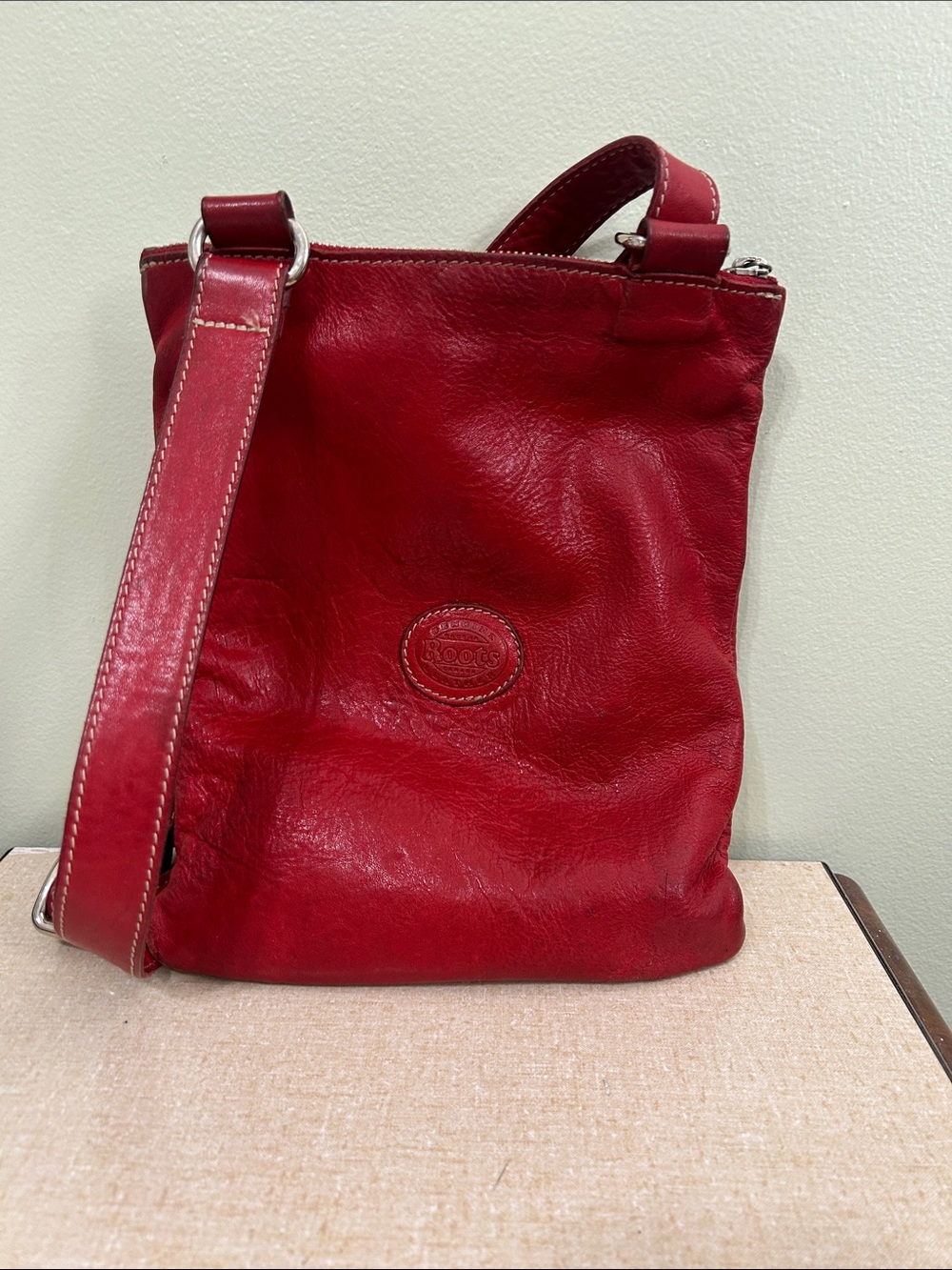 Vintage 90s ROOTS Bag Red Leather Cross Body/Shoulder Bag